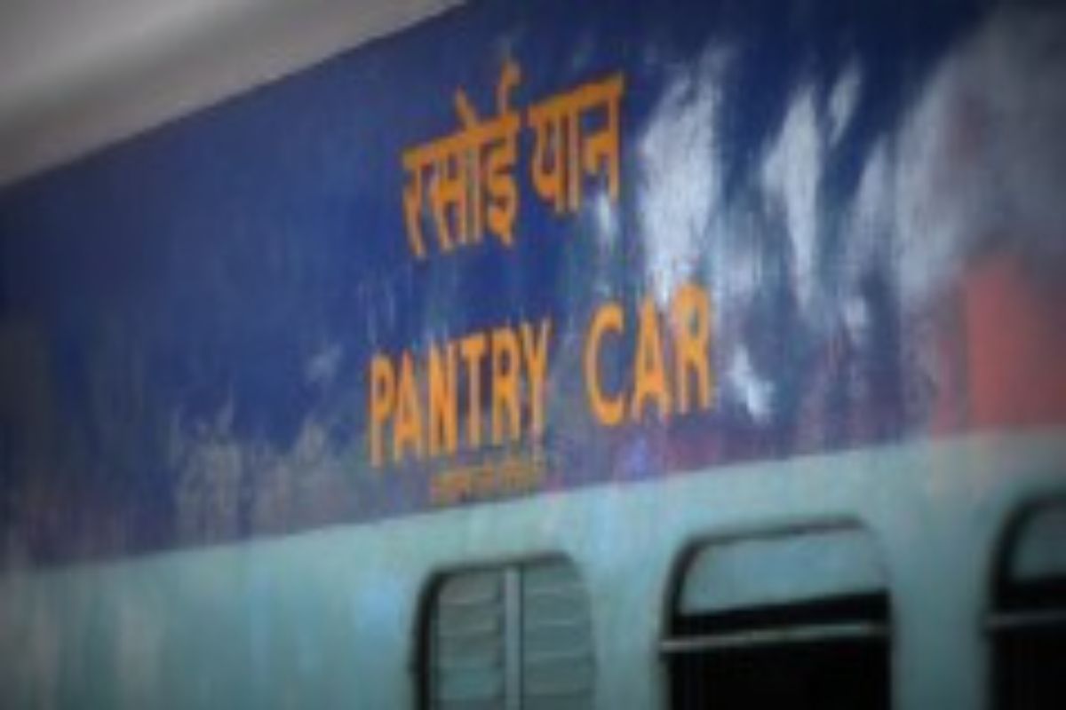 Indian Railways BIG Update! Avail Free Meal Services On These Trains