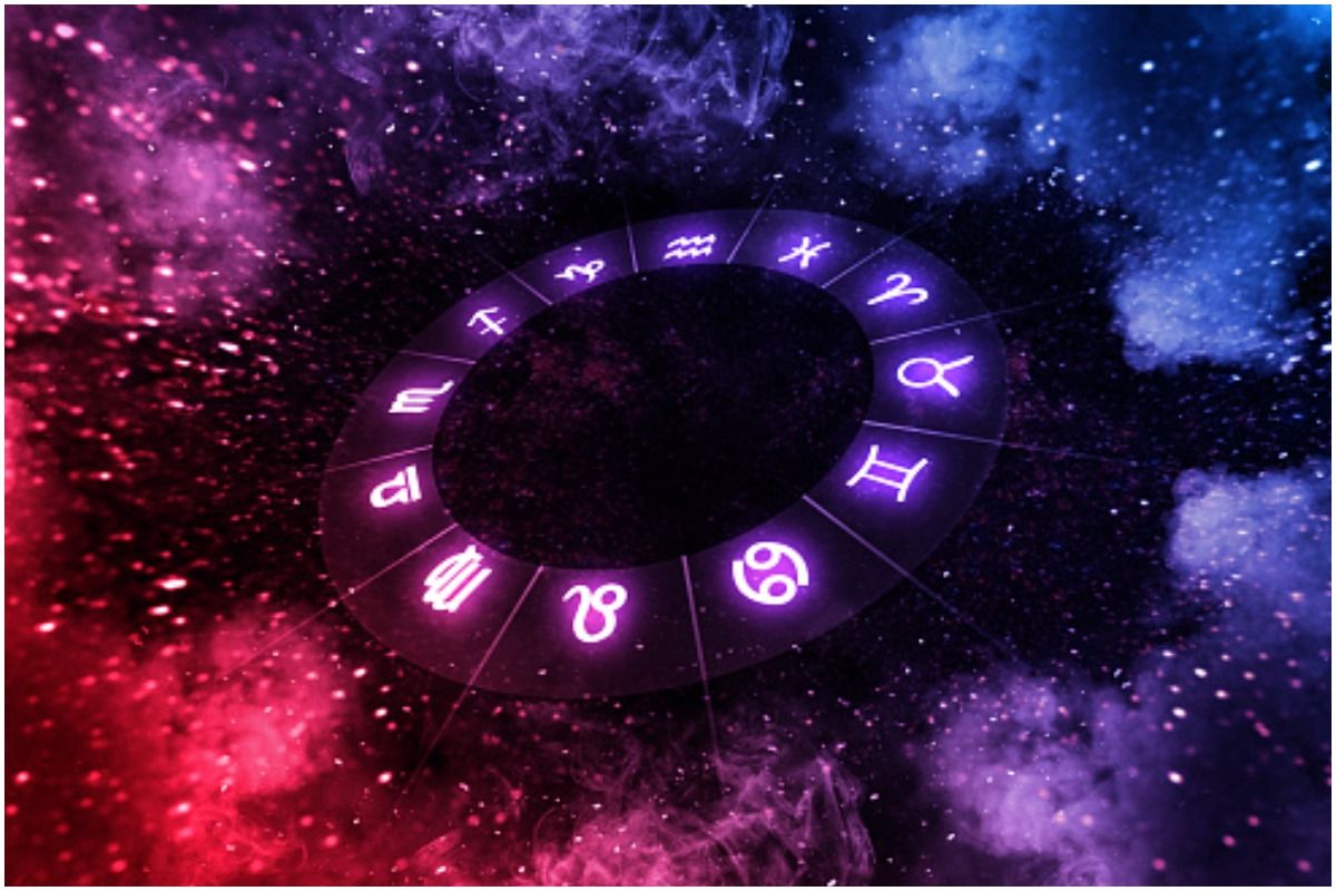 Horoscope Today, November 30, Tuesday: Taurus Need to Work Harder Today, Capricorn Should Focus on Smaller Things That Would Bring Happiness