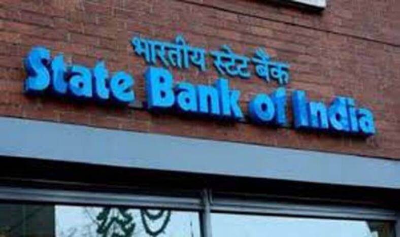 SBI FD New Interest Rates 2022 : SBI ने बढ़ाई FD की ब्याज दरें, 2 साल से कम में मैच्योर होने वाली FD पर मिलेगा 5.1% ब्याज