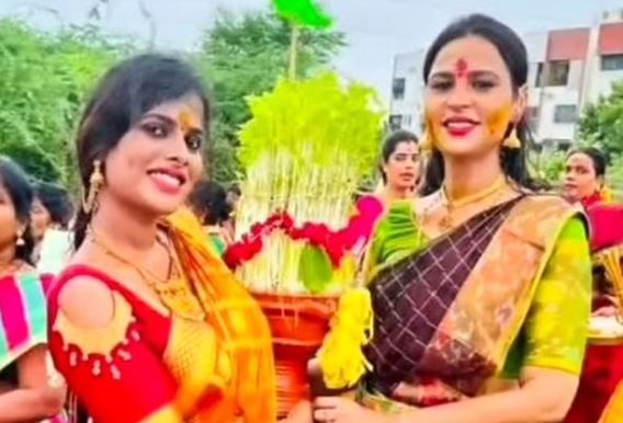 Bigg Boss 5 Tamil Contestant Namita Marimuthu's Photos With Transgender Daughter Go Viral | See Pics