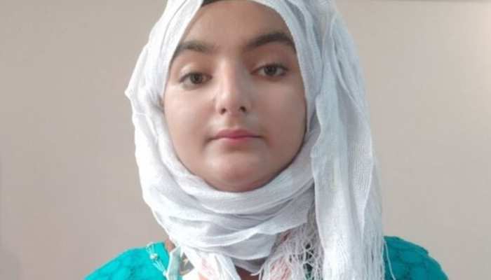 12th Standard Girl Pens 3 Books, Becomes Youngest Author From Kashmir Valley