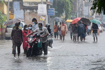 Tamil Nadu Rains: Red Alert In Chennai; IMD Predicts Heavy Rainfall In TN,  Puducherry For Next 5 Days