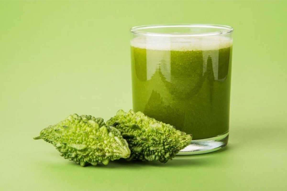 Benefits Of Karela Juice सेहत के लिए फायदेमंद है करेले का जूस, लेकिन