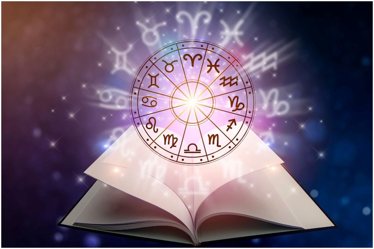 Horoscope Today, December 1, Wednesday: Taurus Should Not Mix Personal And Professional Life, Gemini Should Indulge in Some Fun Activity