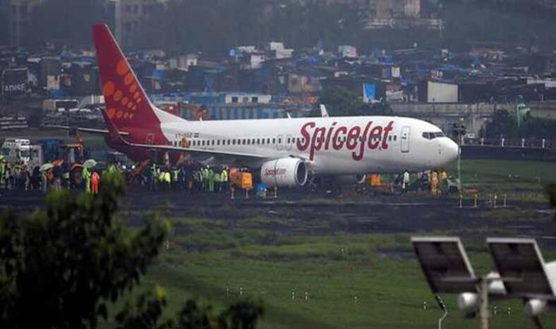 Spice Jet, Mumbai-Kolkata flight, Mumbai, aircraft, Plane,