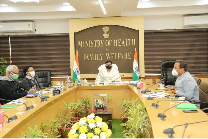 Health Minister Reviews COVID Situation In 5 States, 1 UT; Asks To Ensure Infrastructural Preparedness | Key Points