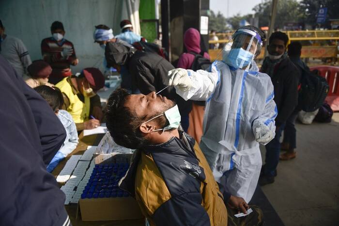 Delhi COVID 4th wave