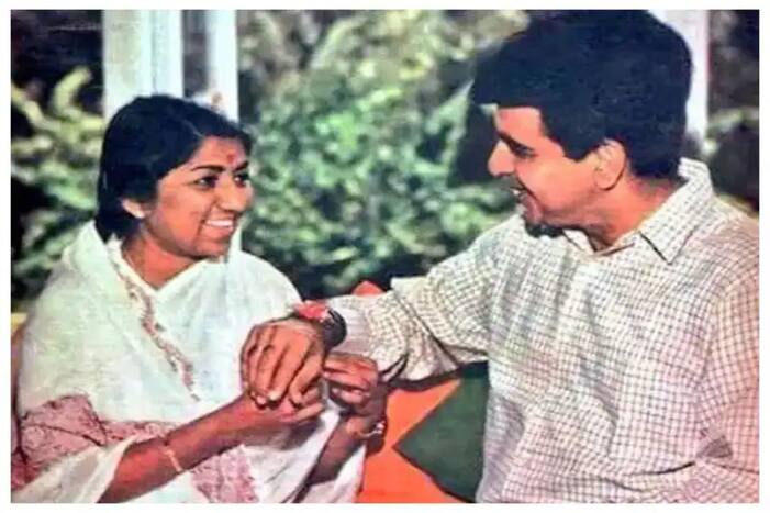 Dilip kumar lata