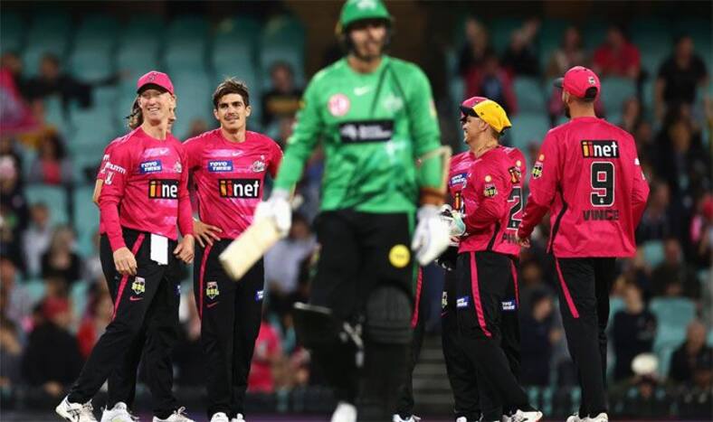 BBL- 2021-22: Big Bash League में बढ़ रहे कोरोना के मामले, स्थगित हो सकती है लीग