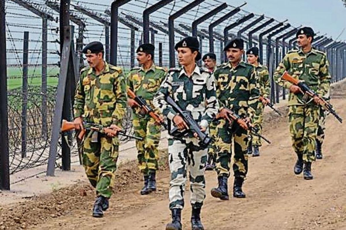 BSF Head Constable Recruitment 2022 Sarkari Naukri In Border Security Force steps to apply online at bsf go in