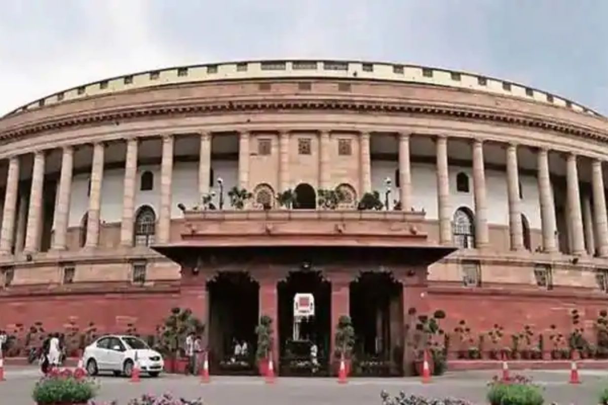 After Releasing 'Unparliamentary Words', Parliament Now Bans Pamphlets, Placards And Leaflets Inside Complex