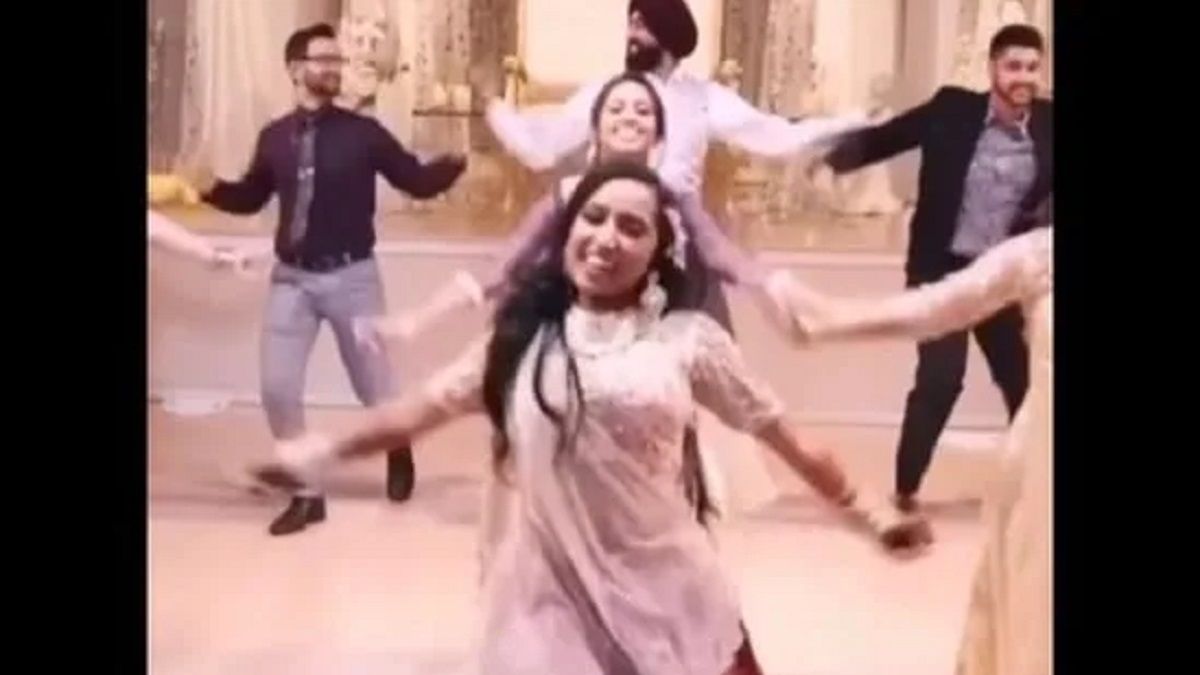 Bride dances on Ed Sheeran's Shape of You