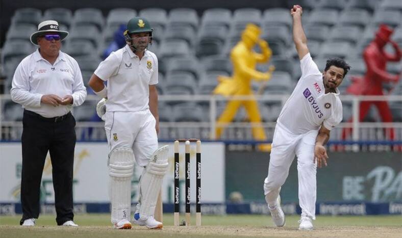 IND vs SA- टीम इंडिया से बोले अंपायर Marais Erasmus- तुम लोग मुझे लगातार हार्ट अटैक दे रहे हो, देखें VIDEO