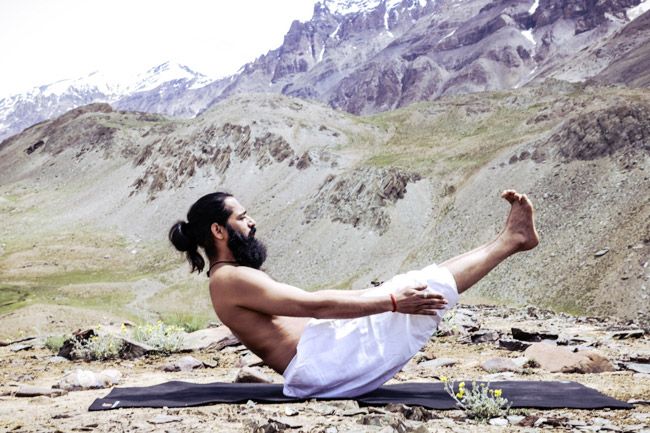 Yoga For Beginners: 5 Asanas to Start With