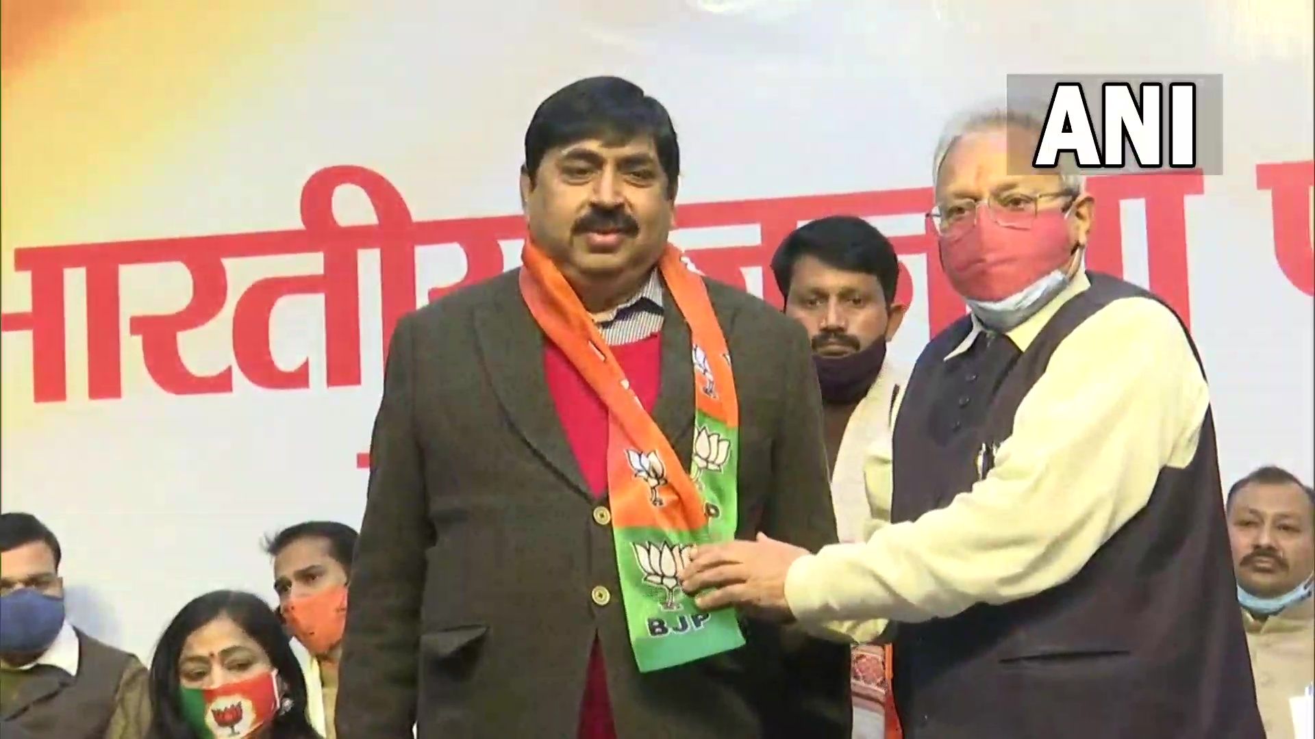 UP Election 2022 | Mulayam Singh Yadav Imprisoned By Akhilesh Yadav: Brother-In-Law Pramod Gupta Joins BJP