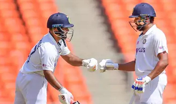 Rohit Sharma Rishabh Pant Twitter