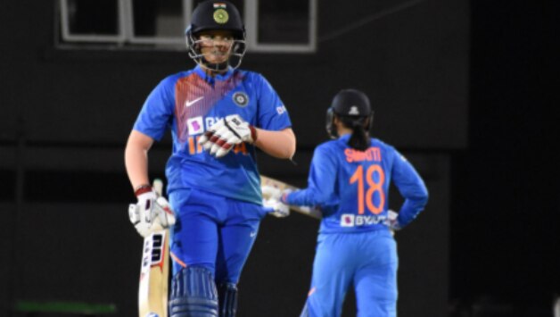 ICC महिला T20 रैंकिंग में नंबर-एक बल्लेबाज बनीं शेफाली वर्मा; चौथे स्थान पर खिसकी स्मृति मंधाना