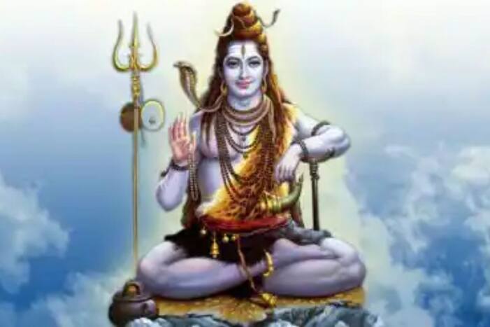Shani Pradosh Vrat 2022 : आज आहे वर्षातील पहिले प्रदोष व्रत, जाणून घ्या शुभ मुहूर्त आणि पूजा विधी