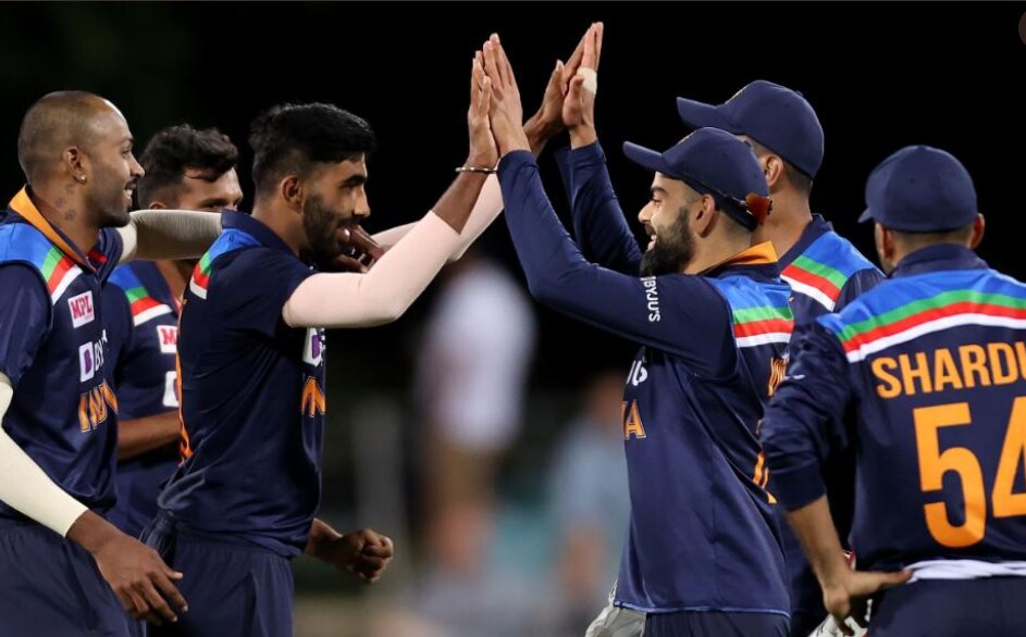 India vs South Africa, 3rd ODI: टॉस जीत पहले गेंदबाजी करेगी टीम इंडिया; अश्विन, अय्यर, भुवनेश्वर और शार्दुल बाहर