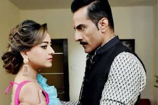 Anupamaa Fame Madalsa Sharma Reveals Who Is The Real Villain - Kavya or Vanraj? | Exclusive