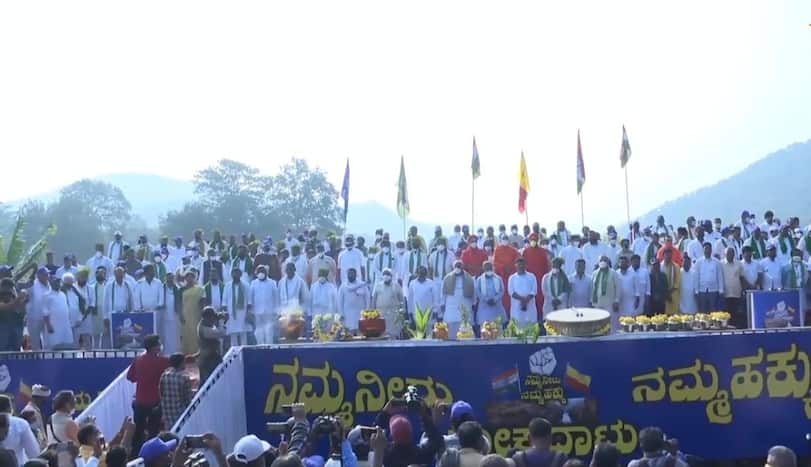Karnataka Congress Chief, Others Booked For Violating COVID-19 Norms During Mekedatu Padayatra