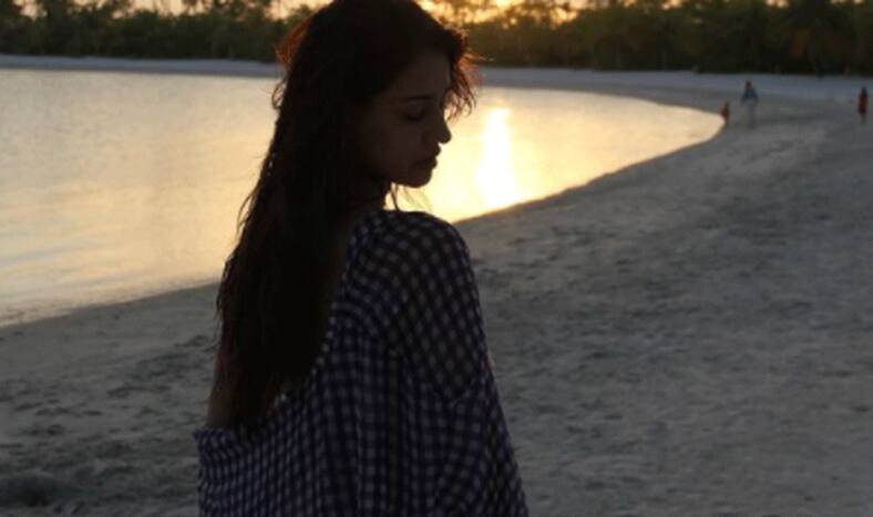 disha patani most gorgeous photo during sunset all beauty of surrounding ready to sacrifice after seen hot pics