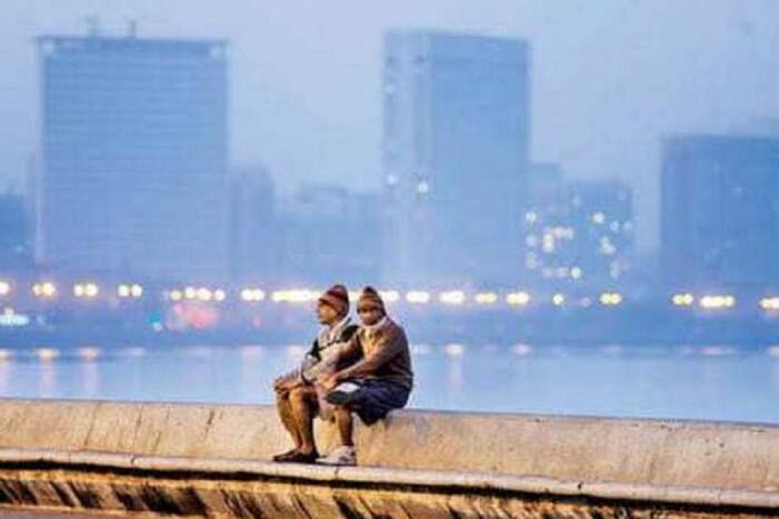 Mumbai Weather Updates: मुंबईकर गारठले! पारा 16 अंश सेल्सिअसपर्यत घसरला, मोसमातील सर्वात कमी तापमान