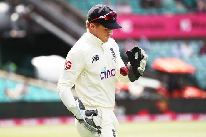 AUS vs ENG, 4th Test: एशेज टेस्ट में विकेटकीपिंग के लिए उतरा 12वां खिलाड़ी, दंग रह गए फैंस