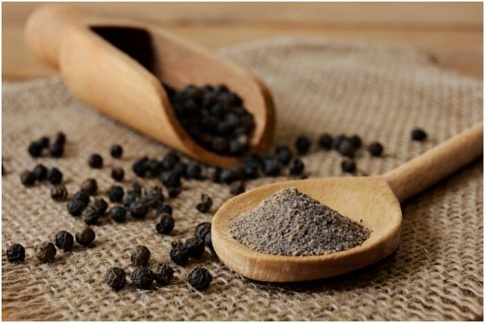 Add Black Pepper in Your Kada to Protect Yourself From Omicron Flu