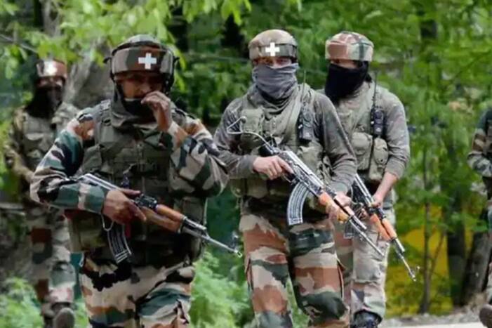 जम्मू-कश्मीर के बडगाम में रात भर चली मुठभेड़ में तीन आतंकवादी हुए ढेर, सभी का संबंध जैश-ए-मोहम्मद से