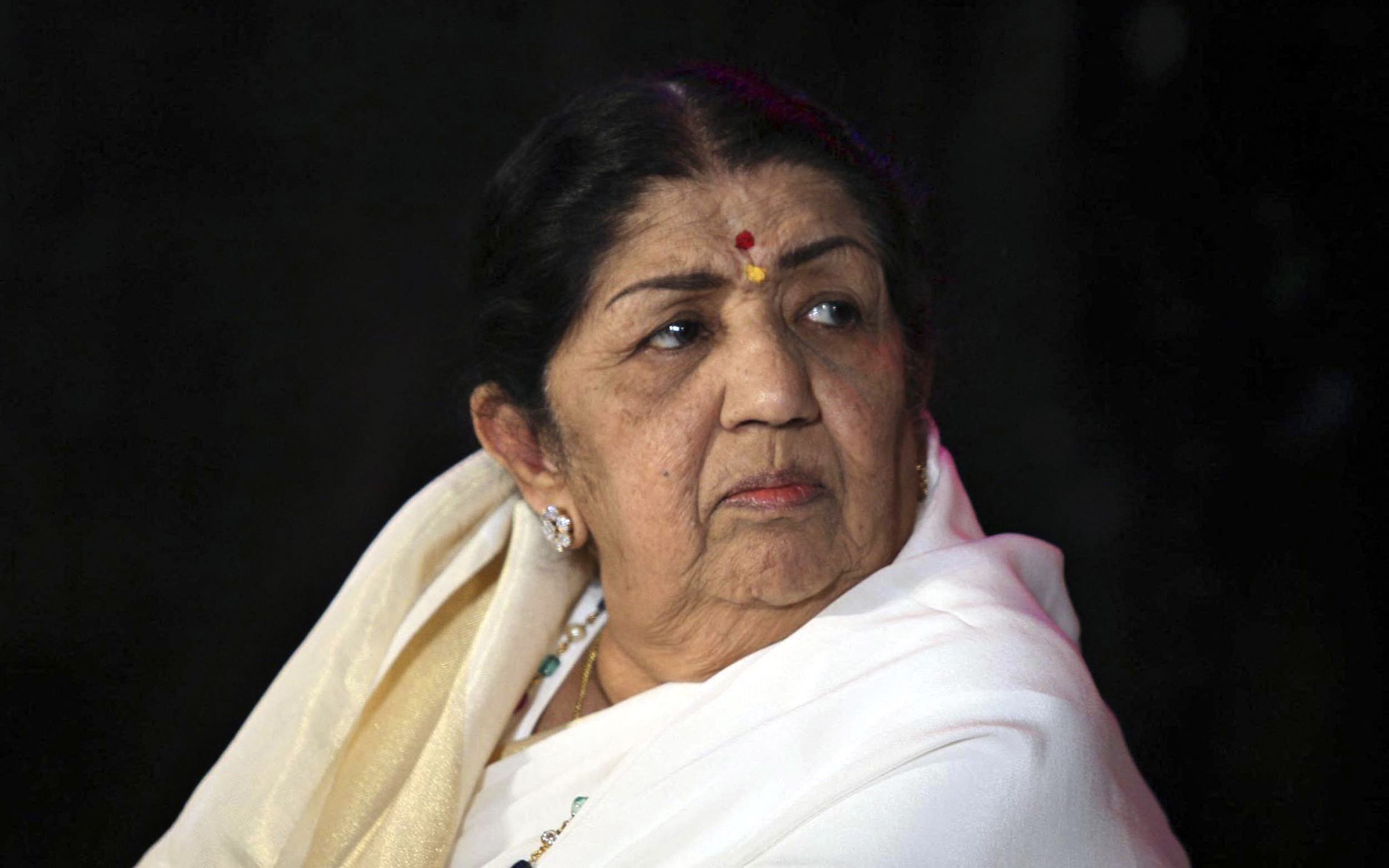 West Bengal CM Announces Half-Day Holiday To Mourn Lata Mangeshkar's Death