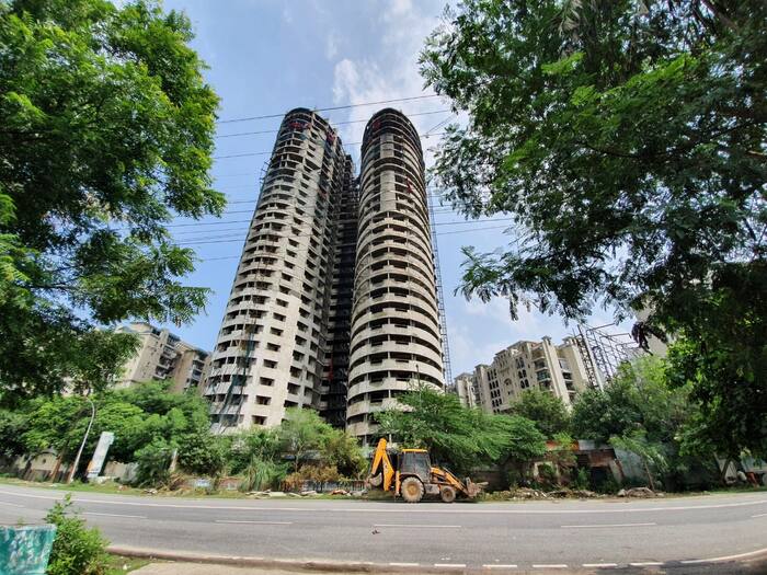 Real estate group Supertech has signed a pact with Mumbai-based Edifice Engineering to do the demolition work of the two 40-storey buildings.