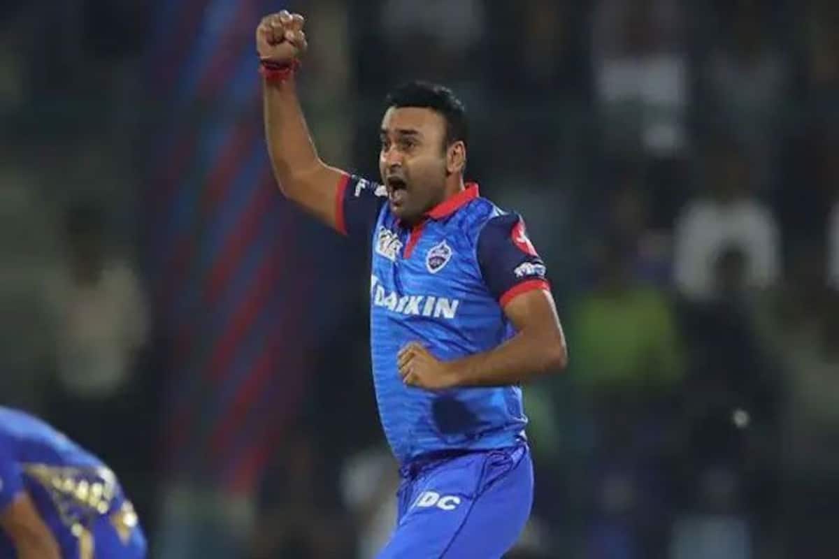 Amit Mishra four wickets in the history of IPL