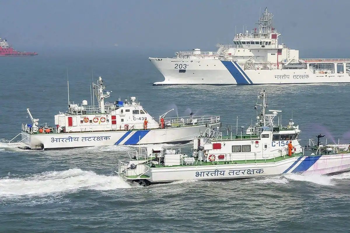 Indian Coast Guard Recruitment 2022: कोस्ट गार्ड में इन पदों पर आई भर्ती, 1.12 लाख रुपये तक मिलेगी सैलरी