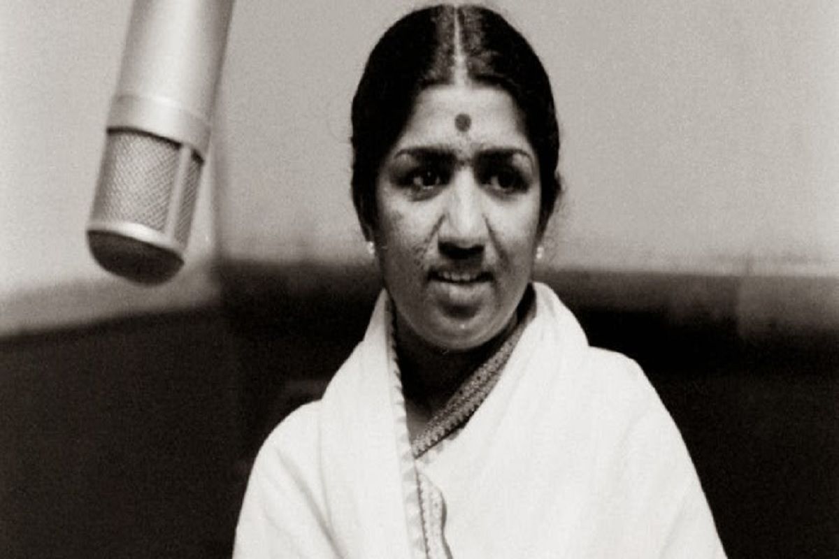 RIP Lata Mangeshkar: इतिहास में सबसे ज्यादा गाने रिकॉर्ड करने वाली