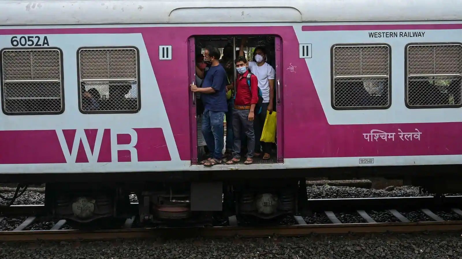 Mumbai Local Train: रेल्वे प्रवाशांसाठी महत्त्वाची बातमी! पश्चिम रेल्वेवर 5 दिवसांचा 'मेगा ब्लॉक'
