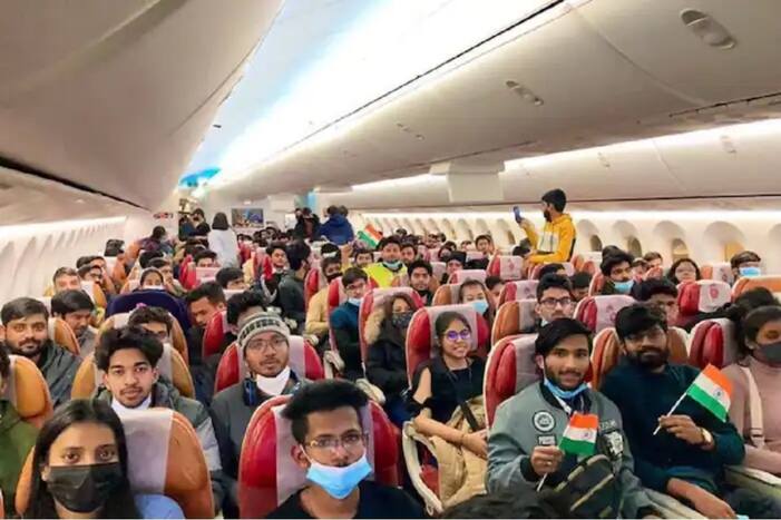 Operation Ganga: युक्रेनमध्ये अडकलेल्या भारतीयांना बाहेर काढण्याची प्रक्रिया सुरूच, रात्री उशिरा पोहोचले दुसरे विमान