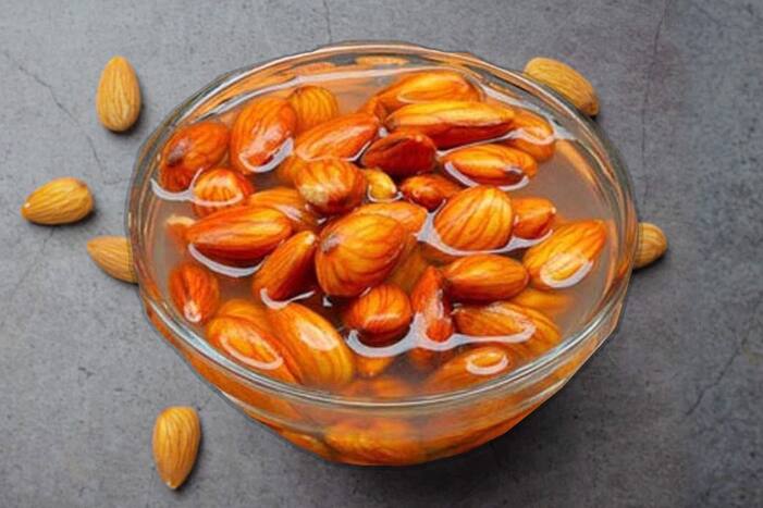 Kacha Badam Is Good but Here's Why You Should Have Soaked Almonds in Summers