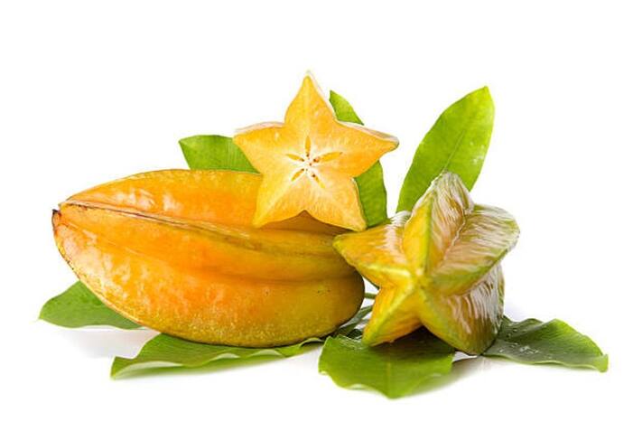 Watch Your Food: Is Starfruit or Kamrakh Good for Your Health? A Nutritionist Explains