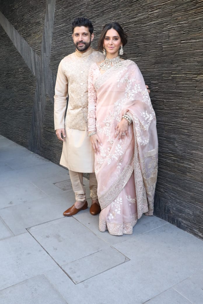 Farhan Akhtar and Shibani Dandekar as man and wife