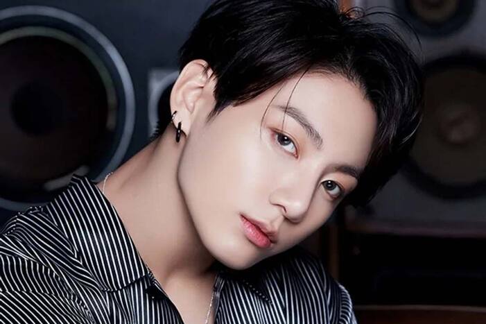 BTS' Jungkook Removes His Iconic Eyebrow Piercing, ARMY Calls It 'The End Of An Era'