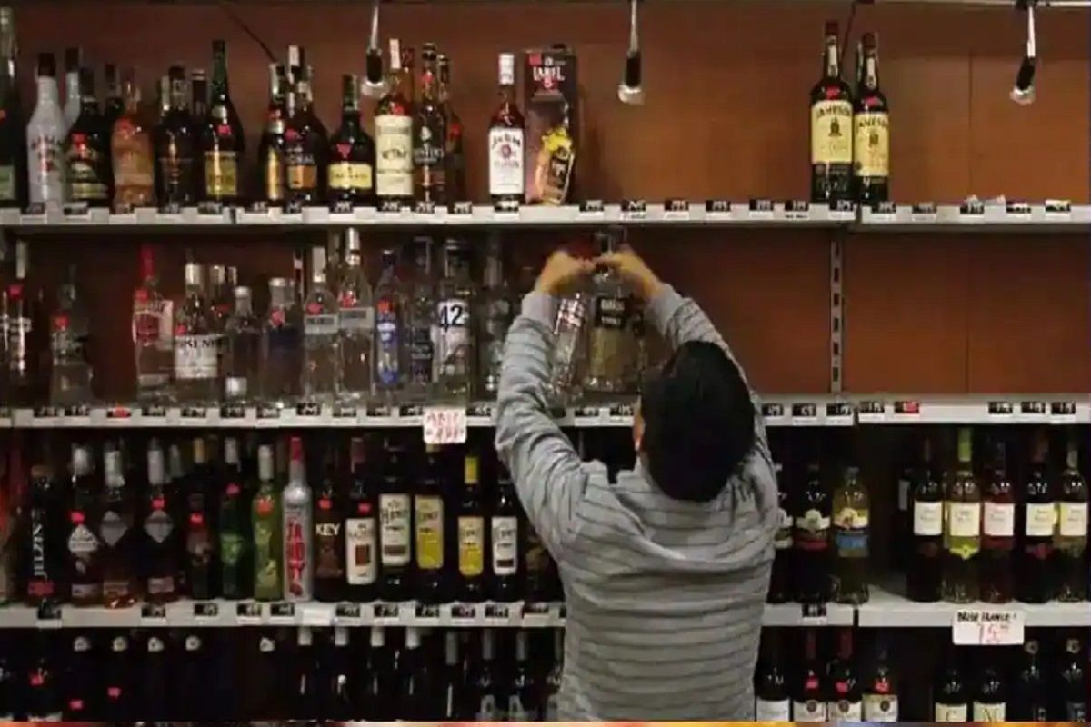 liquor shops closed news India