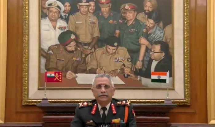 Army Chief, INDIAN Army, China, Pakistan, India, LAC, LOC, MM Naravane