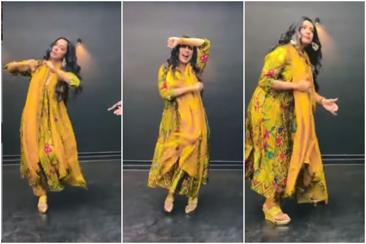 Anupamaa Aka Rupali Ganguly Takes up ‘Kacha Badam’ Challenge, Watch Her Hook Steps in Viral Video
