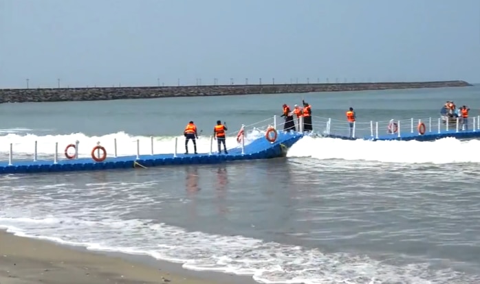 Now You Can Walk On Waves In Kerala! State Tourism Department Installs A Unique Bridge On THIS Beach | WATCH