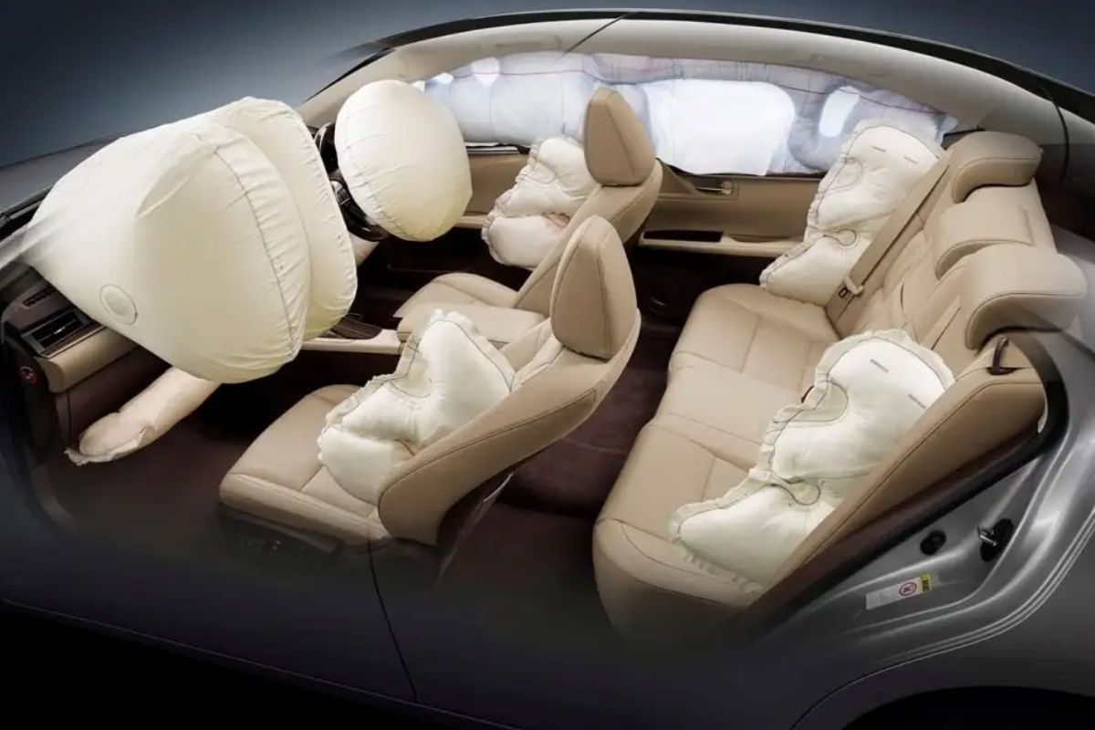 6 airbags in cars