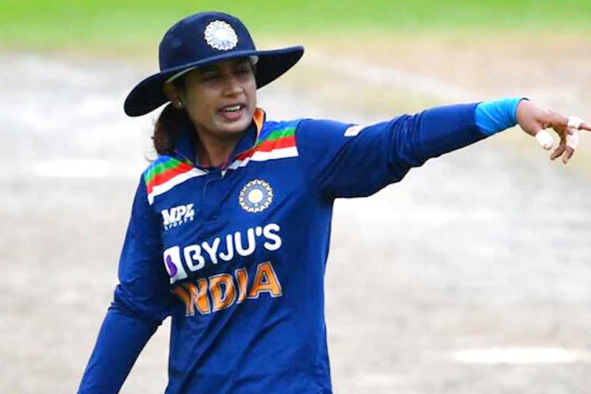 Mithali Raj Retirement News : Mithali Raj Announces Retirement From All ...