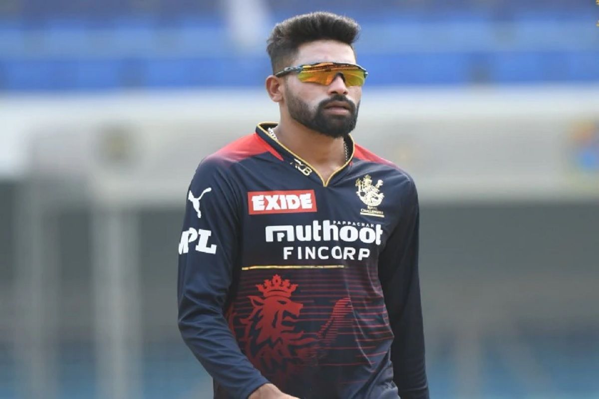 IPL 2022-PBKS vs RCB: विकेट घेताच मोहम्मद सिराजनं केलं रोनाल्डो स्टाईलनं 'Siuu' सेलिब्रेशन, पाहा VIDEO