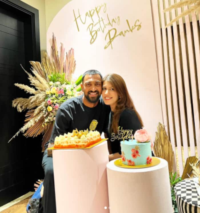 Pankhuri Sharma Birthday Celebration