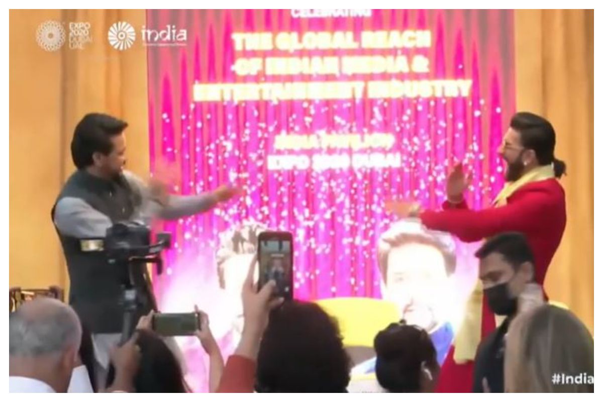 In Video, Union Minister Anurag Thakur Dances With Actor Ranveer Singh